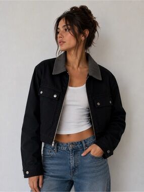 Black Cropped Utility Jacket Junior Size XS Zip Up Snap Pocket No Boundaries